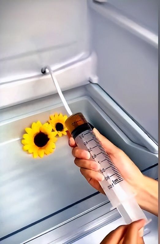 汽车天窗排水孔疏通指南：轻松解决堵塞问题