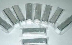 金属铟的用途及其在现代工业中的重要性