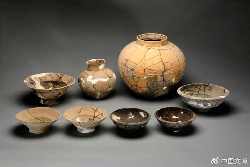 古代陶器：泥土中的文明密码